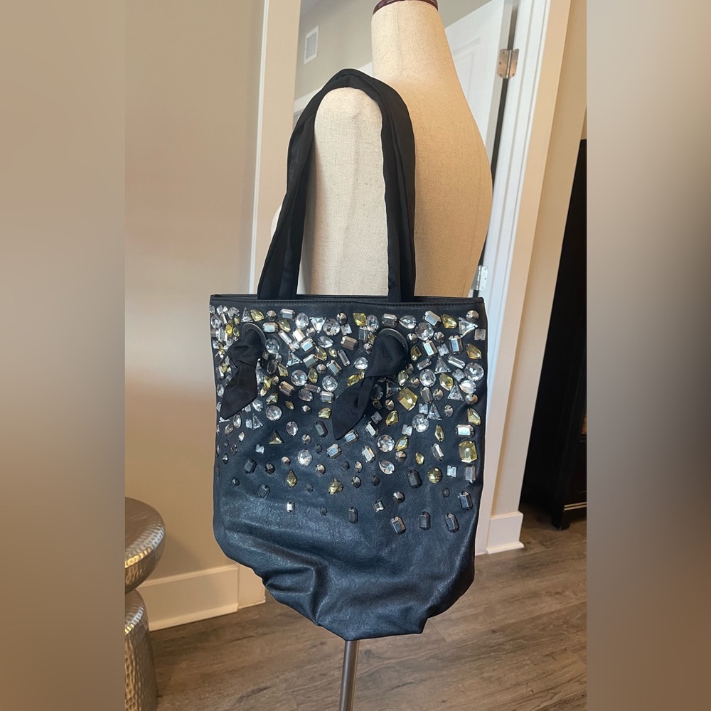 Vera Wang Leather, Jeweled Shoulder bag NWOT